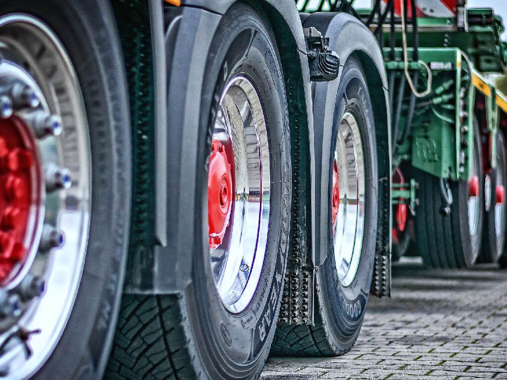 V-logistic - Transport - logistyka